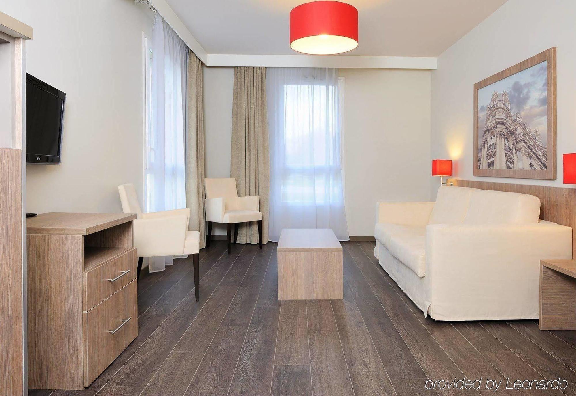 Residhome Paris-Guyancourt Quarto foto